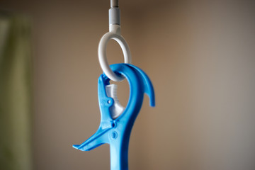 継手・プラスチック・つるす