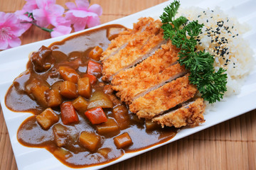 Tonkatsu, Japanese pork cutlet, Japanese deep-fried pork curry rice, Japanese curry, Katsu curry