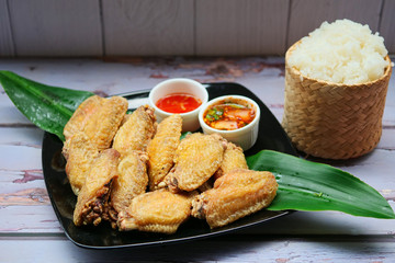 Fried Chicken Wings with Fish Sauce
