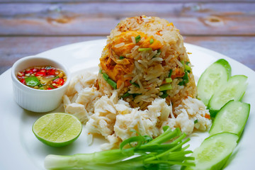 fried rice with crab with vegetable