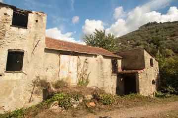 Baufälliges Haus