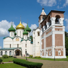 Fototapeta na wymiar Suzdal, Russia - July 26, 2019: Spaso-Evfimiev monastery. Transfiguration Cathedral and belfry. Golden ring of Russia