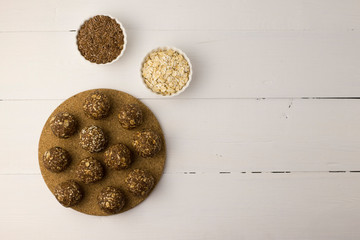 Oat and nut home made energy balls