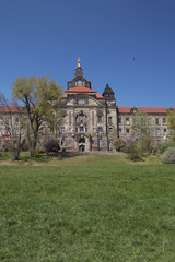 Behörde in Dresden im historischen Gebäude