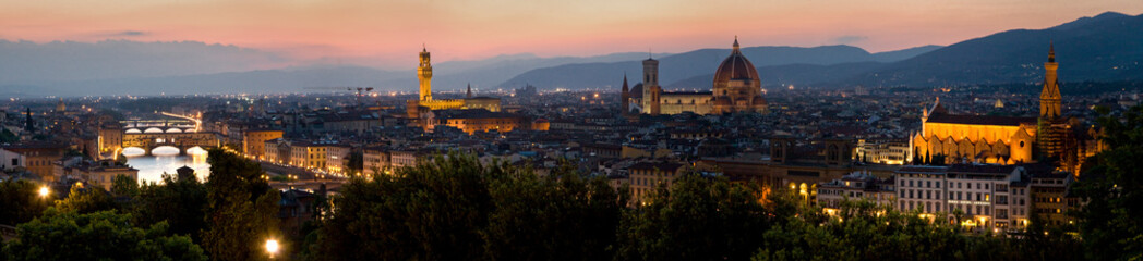 Fototapeta premium tramonto a Firenze