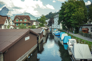 Fototapeta na wymiar houses on the river in switzerland