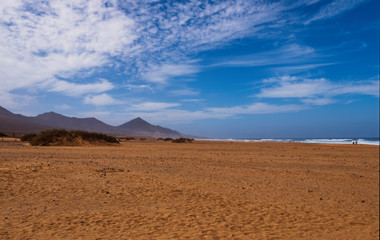 Fototapeta na wymiar Beautiful Cofete beach, Fuerteventura, Canary Islands, Spain in october 2019