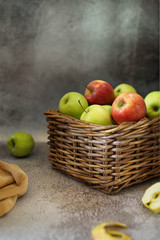 basket with apples