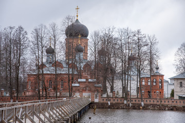 Vvedensky Island Monastery, Cover. Vladimir region. Spring