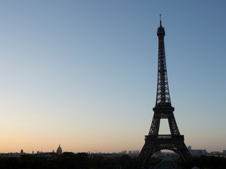 Eiffel tower, Paris. France:sunrise in a big city