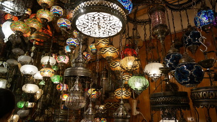 Fototapeta na wymiar istanbul market lanterns 