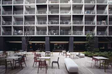 集合住宅の中庭のイメージ