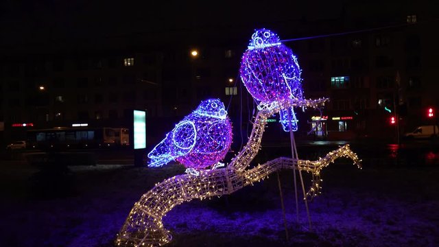 New Year 's snow for the new year in the center of Santa Petersburg with illumination and 4К in the city