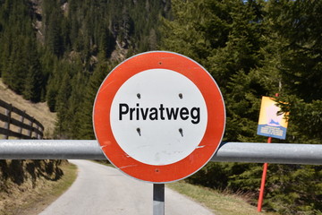 Straße, Unterstaller Alm, Oberstaller Alm, Unterstalleralm, Oberstalleralm, Osttirol, Villgraten,...