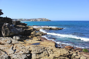 Fototapeta na wymiar Hiking the Bondi to Bronte coastal trail, Bondi Beach, Sydney, Australia