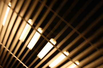 Luces de la terminal del aeropuerto