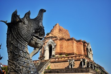 Thailand, located in the old town Chiang Mai, Wat Chedi Luang is one of the city’s main attractions. This approximately 600-year-old temple is until today the tallest structure in the old town. 