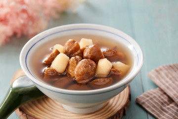 Chinese traditional dessert, chestnut syrup
