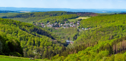 Mittelgebirgslandschaft im Hintertaunus, Hessen, Deutschland © Frank Wagner