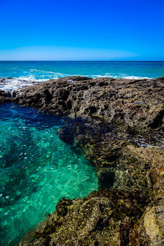 Stunning Champagne Pool (The Aquarium) view on Fraser Island, Queensland, Australia © GUILLAUME