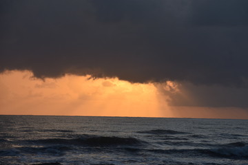 sombras al amanecer.