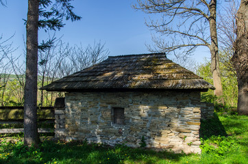 kostnica 
