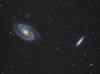 Galaktyki Bodego M81 i M82. 