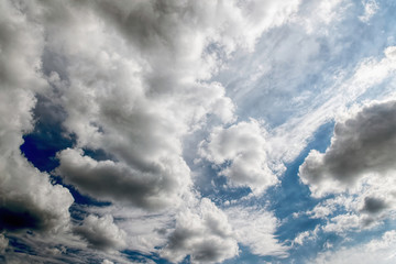 Obraz premium Natural background. Gray and blue spring stormy clouds
