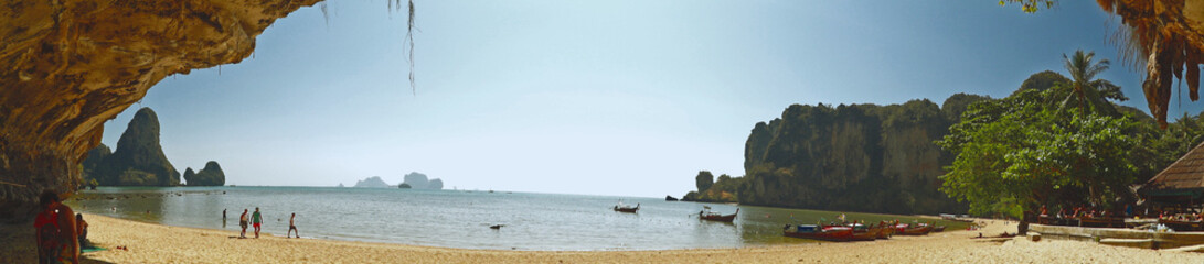 Raily Beach - Plaża Raily w prowincji Krabi w Tajlandii - obrazy, fototapety, plakaty