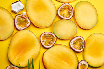 backgroundbeachcloseupcoconutcolorcolorfuldeliciousdesigndessertdietexoticflat designflat layoutfoodfreshfreshnessfruitfruitsgreenhealthhealthyhorizontaljuicyjungleleafleavesnaturalnaturenutritionoran