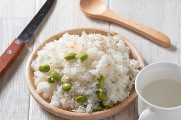 枝豆ごはん　横撮影