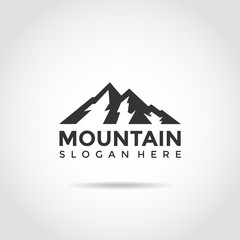 Mountain Logo. Flat design logo template. Vector Illutrator eps.10