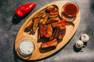 Roasted ribs and potato 