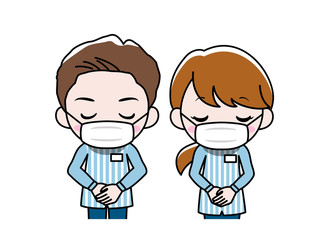 マスクをつけたコンビニの店員