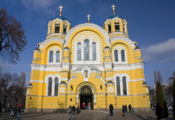 Fototapeta na wymiar St. Vladimir's Cathedral in Kyiv, Ukraine