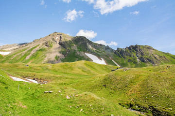 Fototapeta na wymiar Beautiful mountain views from Grossglockner High Alpine Road, Austria