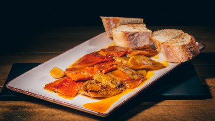PIMIENTOS ROJOS