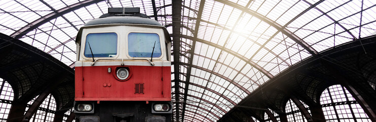Bahn. Railway. Bahnhof. 