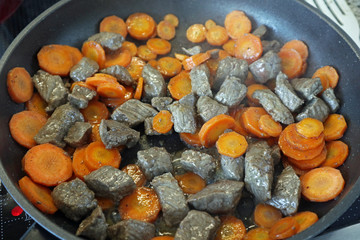 Rindfleisch mit Karotten