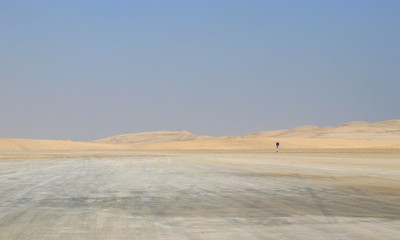 désert du Qatar en véhicule tout-terrain (4*4)