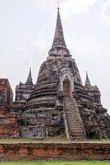 Fototapeta premium Ayutthaya archaeological Park, Wat Phra Si Sanphet - Thailand