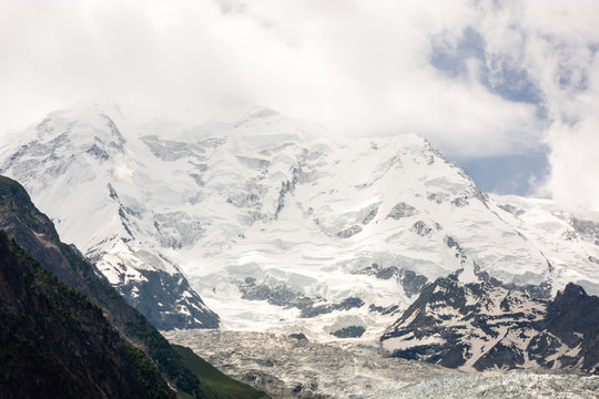 A beautiful pic of Nanga Parbat fully covered by snow The ninth highest mountain in the world at 8,126 meters above sea level