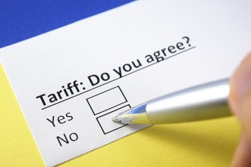 Obraz premium Tariff: Do you agree? Yes or no?