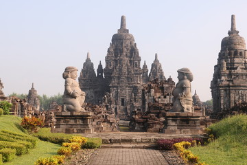Fototapeta na wymiar Sewu is an eighth century Mahayana Buddhist temple located 800 metres north of Prambanan in Central Java, Indonesia.