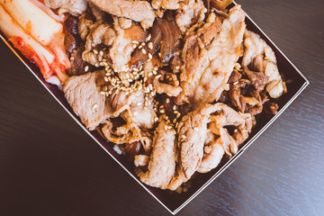 牛焼肉弁当 キムチナムル付 横