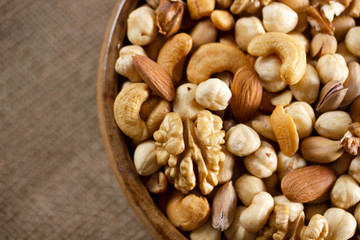 Cashews, pistachios, almonds, walnuts, hazelnuts. Mixed nuts.