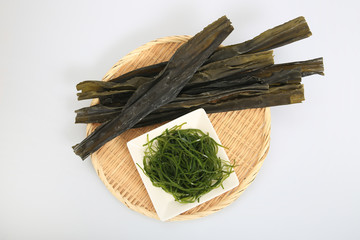 切り昆布