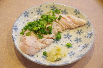 鳥刺し　鶏肉の刺身