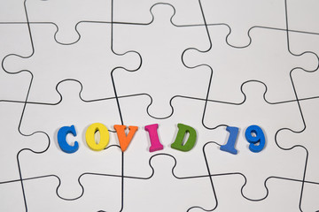 covid-19 coronavirus santé épidémie pandémie virus  microbe maladie vaccin 