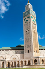 Fototapeta na wymiar CASABLANCA/MOROCCO APRIL 4TH 2006 - Hassan II Mosque